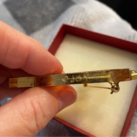 Rare Funky Vintage 1960’s Resin Bird Brooch Made by “JOY” - Picture 3 of 3